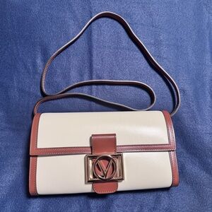 VALENTINO BY MARIO VALENTINO
Ava Leather Crossbody Bag